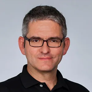 Portrait Dr. Wolfgang Schönberger