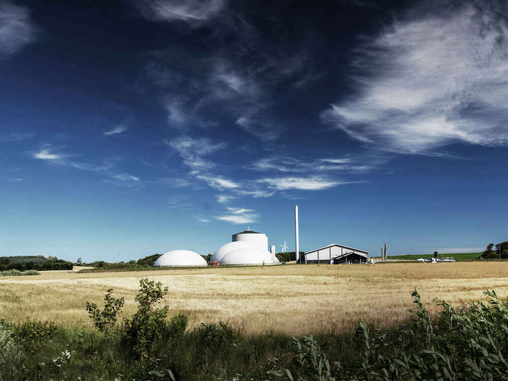 Biogasanlage im Feld